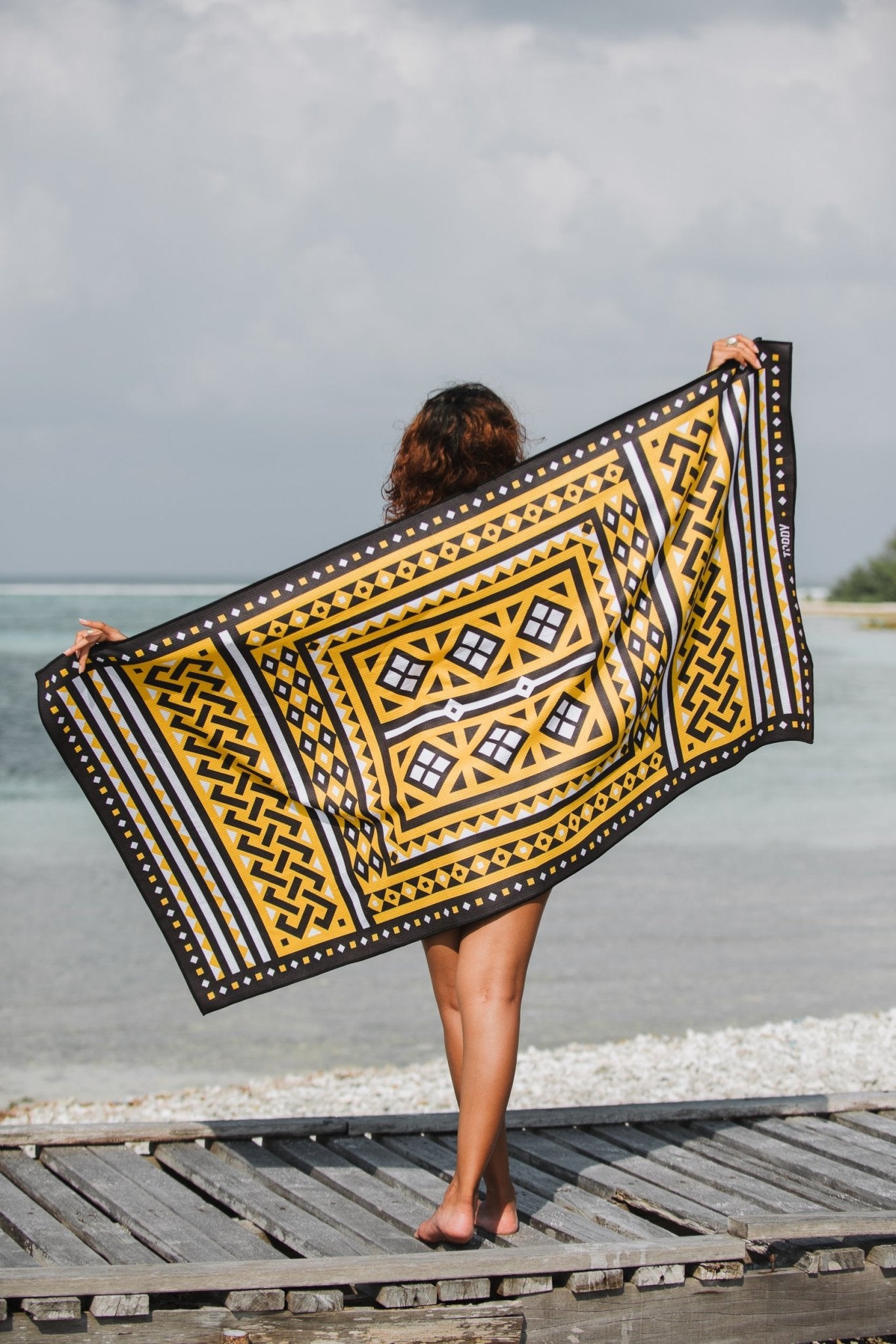 Thundu Kunaa Original - Beach Towel For Sale Online - Stylish Towels | Toddy